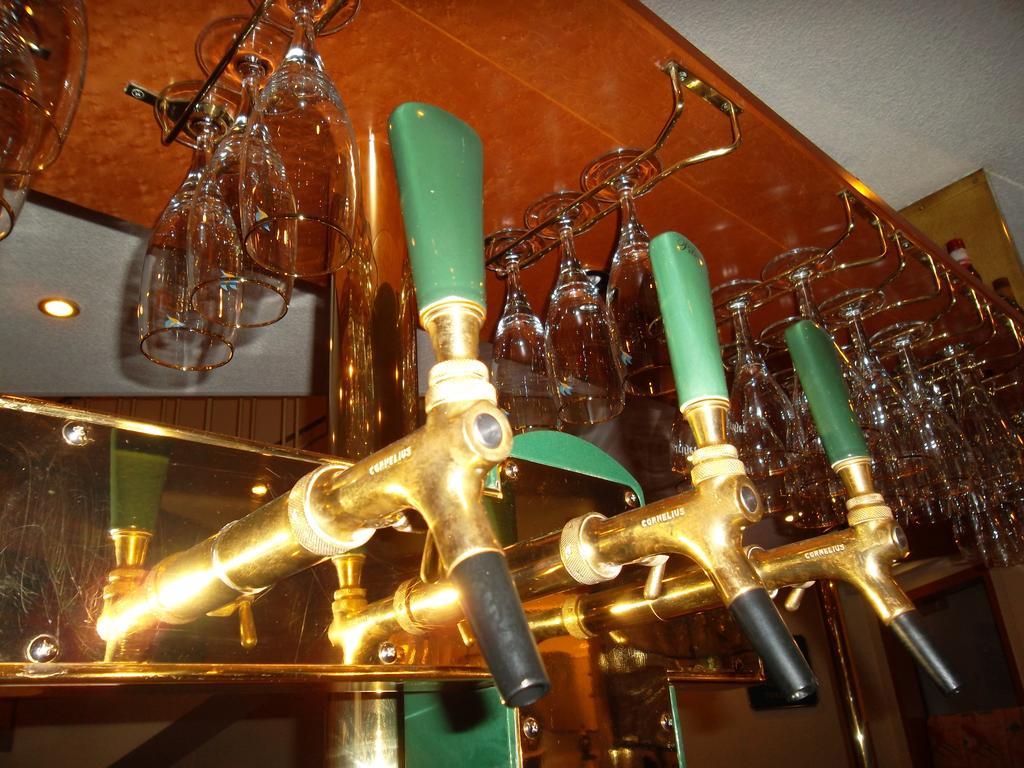Akzent Hotel Koehler Gießen Екстериор снимка