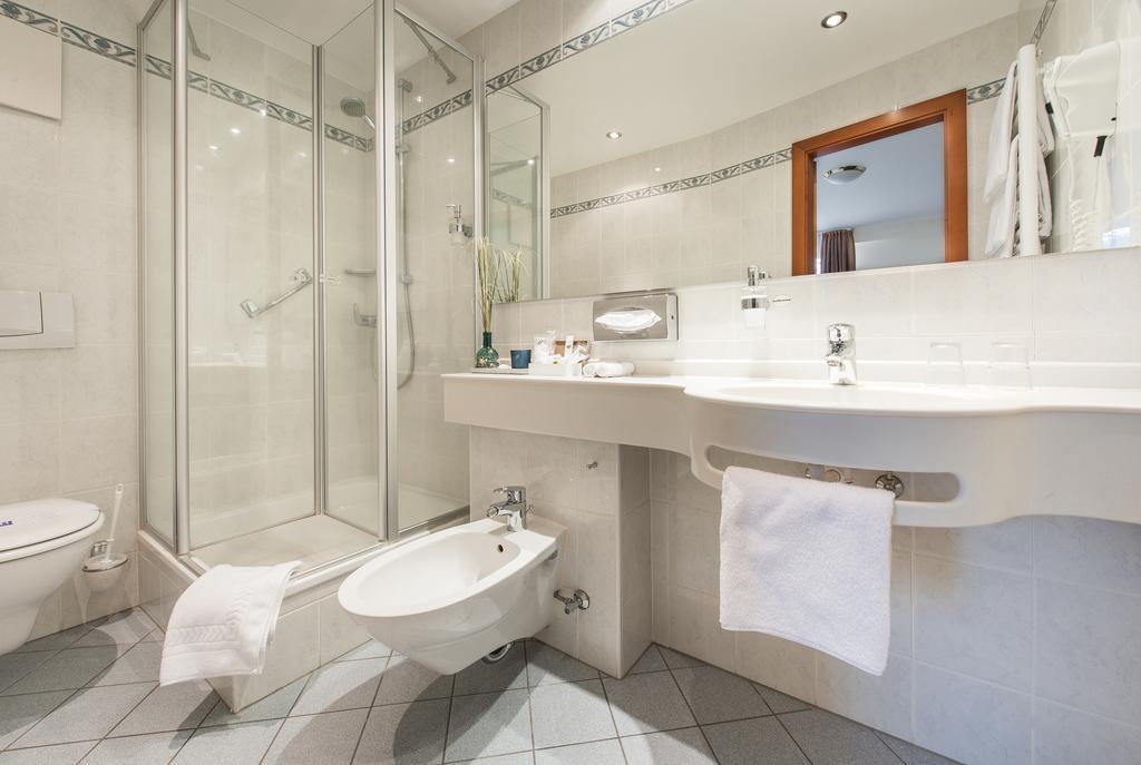Akzent Hotel Koehler Gießen Екстериор снимка