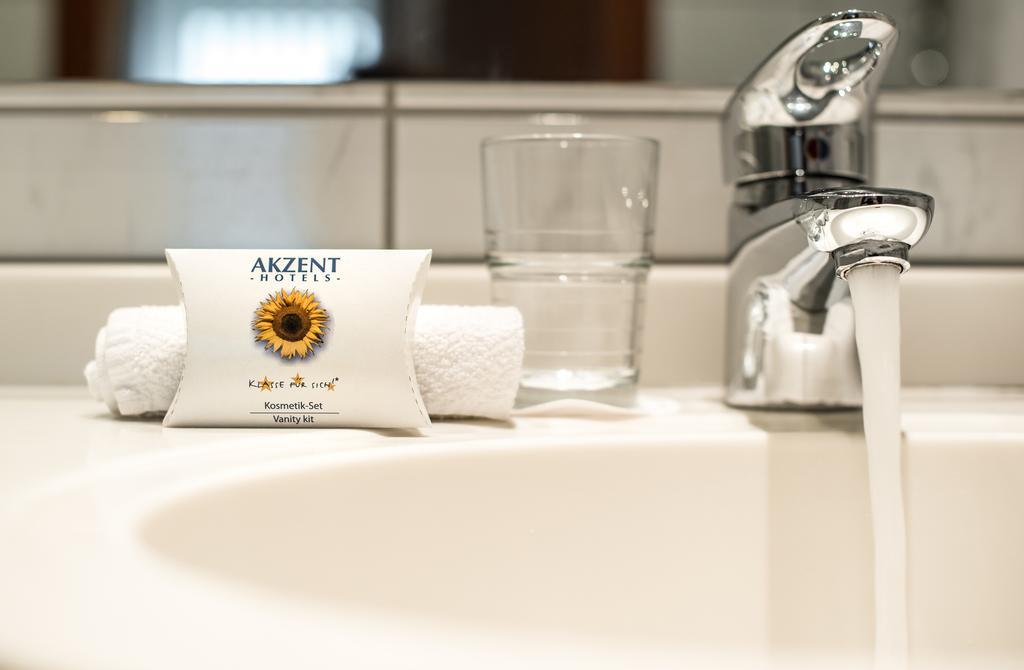 Akzent Hotel Koehler Gießen Екстериор снимка