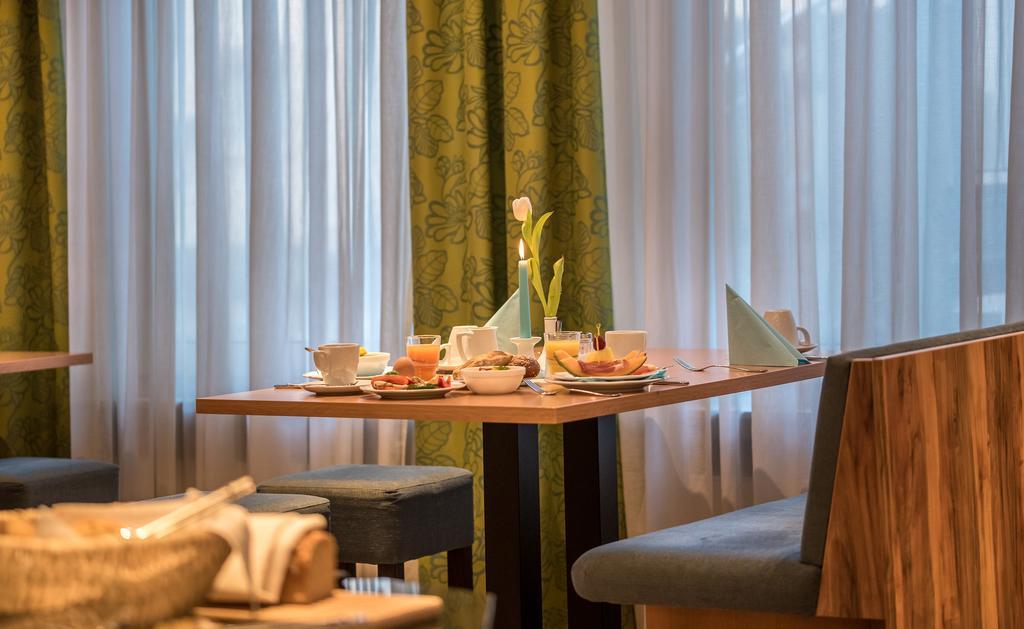 Akzent Hotel Koehler Gießen Екстериор снимка